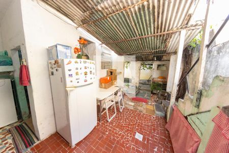 Casa à venda com 100m², 2 quartos e sem vagaQuintal