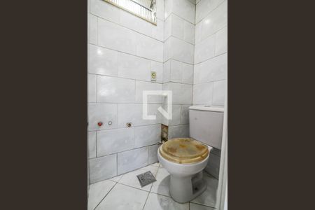 Apartamento à venda com 67m², 2 quartos e 1 vagaBanheiro da Suíte