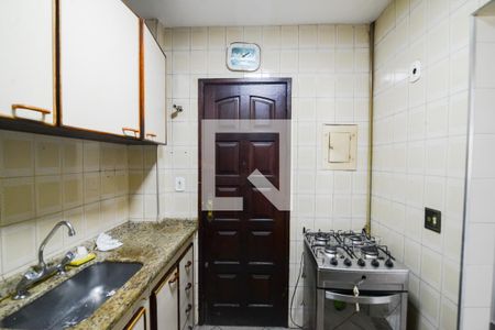 Apartamento à venda com 67m², 2 quartos e 1 vagaCozinha