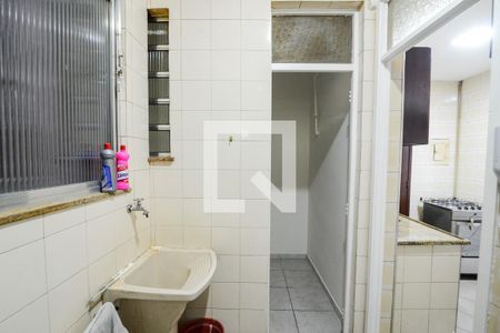 Apartamento à venda com 67m², 2 quartos e 1 vagaÁrea de Serviço