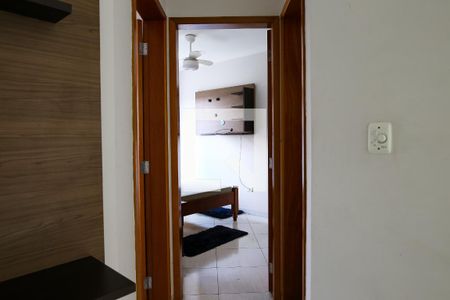 Corredor de apartamento à venda com 2 quartos, 50m² em Jardim Ana Maria, Santo André