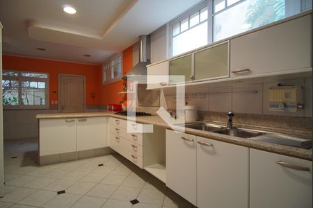Cozinha de casa à venda com 6 quartos, 900m² em Chácara das Pedras, Porto Alegre