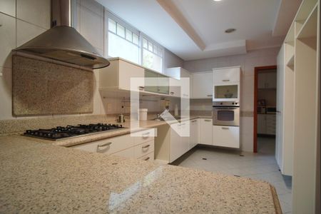 Cozinha de casa à venda com 6 quartos, 900m² em Chácara das Pedras, Porto Alegre