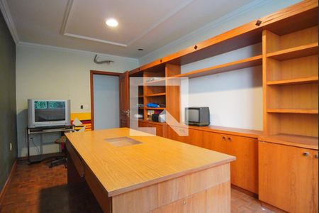 Casa à venda com 900m², 6 quartos e 4 vagasQuarto 4