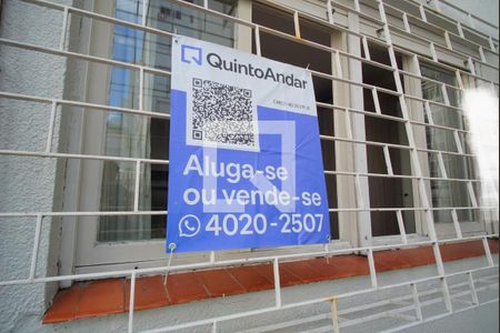 Apartamento à venda com 33m², 1 quarto e sem vagaÁrea  comum 