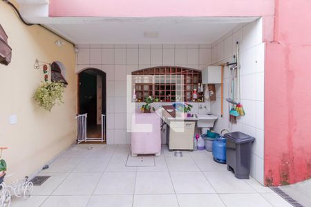 Casa à venda com 70m², 2 quartos e 8 vagas Casa à venda com 70m², 2 quartos e 8 vagasÁrea de Serviço