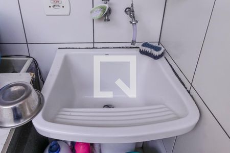 Casa à venda com 70m², 2 quartos e 8 vagas Casa à venda com 70m², 2 quartos e 8 vagasÁrea de Serviço