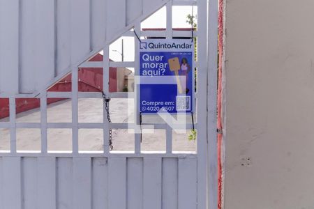 Casa à venda com 70m², 2 quartos e 8 vagas Casa à venda com 70m², 2 quartos e 8 vagasPlaquinha