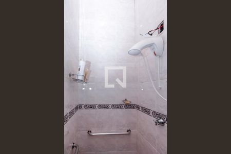 Casa à venda com 70m², 2 quartos e 8 vagas Casa à venda com 70m², 2 quartos e 8 vagasBanheiro da Suíte