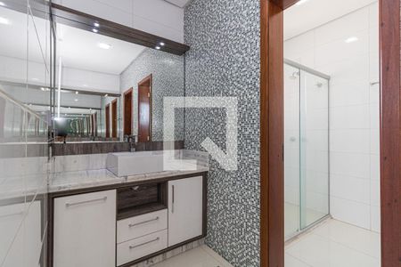 Casa à venda com 420m², 4 quartos e 10 vagasBanheiro Social