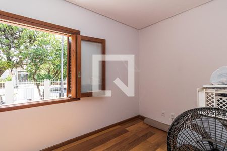 Escritório de casa à venda com 4 quartos, 420m² em Jardim Itu, Porto Alegre