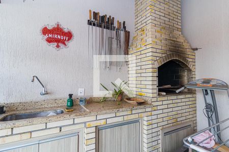 Casa à venda com 420m², 4 quartos e 10 vagasChurrasqueira