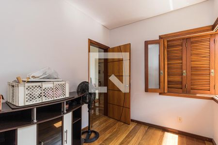 Escritório de casa à venda com 4 quartos, 420m² em Jardim Itu, Porto Alegre