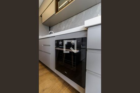 Apartamento para alugar com 55m², 2 quartos e 2 vagasDetalhe da cozinha