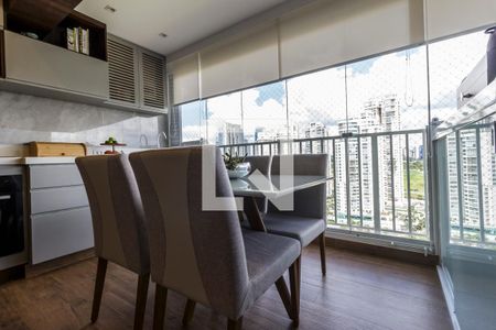 Apartamento para alugar com 55m², 2 quartos e 2 vagasVaranda