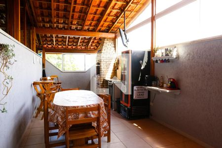 Casa à venda com 147m², 3 quartos e 2 vagas Casa à venda com 147m², 3 quartos e 2 vagasÁrea Gourmet