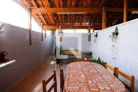 Casa à venda com 147m², 3 quartos e 2 vagas Casa à venda com 147m², 3 quartos e 2 vagasÁrea Gourmet