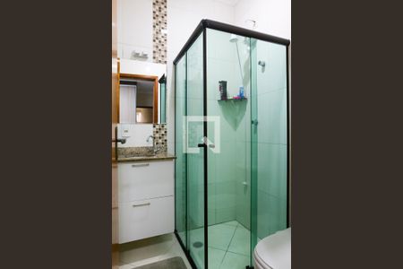 Casa à venda com 147m², 3 quartos e 2 vagas Casa à venda com 147m², 3 quartos e 2 vagasBanheiro da Suíte