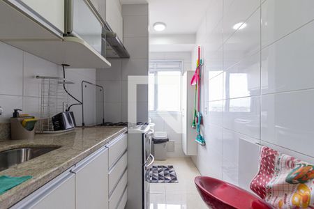 Apartamento à venda com 52m², 2 quartos e 1 vagaCozinha e área de serviço
