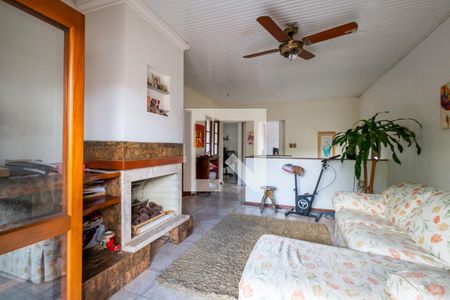 Sala íntima de casa à venda com 5 quartos, 275m² em Coronel Aparicio Borges, Porto Alegre