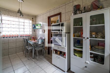 Casa à venda com 275m², 5 quartos e 5 vagasCozinha