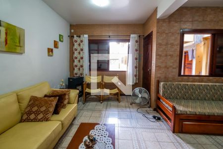 Casa à venda com 275m², 5 quartos e 5 vagasSala