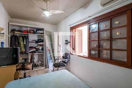 Casa à venda com 275m², 5 quartos e 5 vagasQuarto 2