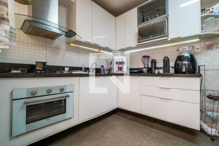 Casa à venda com 275m², 5 quartos e 5 vagasCozinha