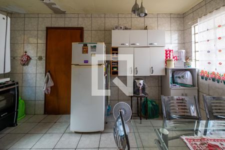 Casa à venda com 275m², 5 quartos e 5 vagasCozinha