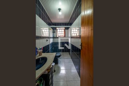 Casa à venda com 275m², 5 quartos e 5 vagasBanheiro