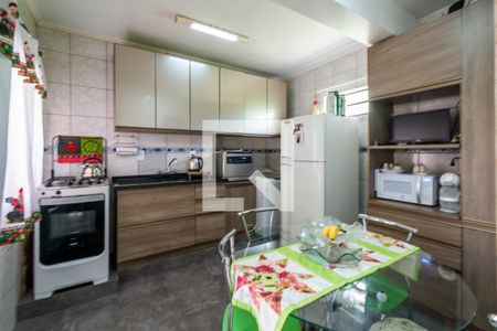 Casa à venda com 275m², 5 quartos e 5 vagasCozinha