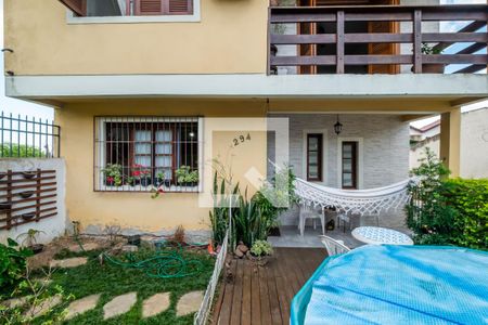 Casa à venda com 275m², 5 quartos e 5 vagasÁrea externa