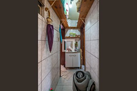 Casa à venda com 275m², 5 quartos e 5 vagasCorredor