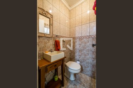 Casa à venda com 275m², 5 quartos e 5 vagasLavabo