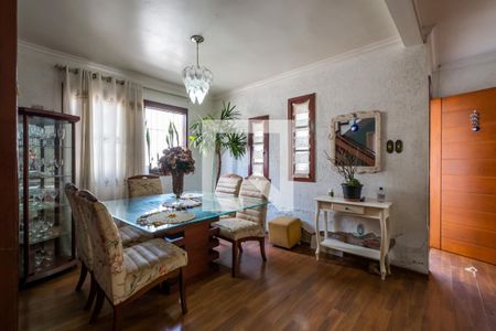 Sala de casa à venda com 5 quartos, 275m² em Coronel Aparicio Borges, Porto Alegre