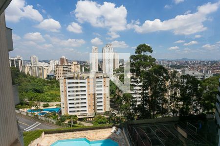 Apartamento à venda com 242m², 3 quartos e 4 vagasvista