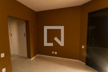 Apartamento à venda com 242m², 3 quartos e 4 vagassuíte 1