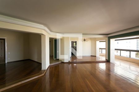 Sala 1 de apartamento à venda com 3 quartos, 242m² em Vila Suzana, São Paulo