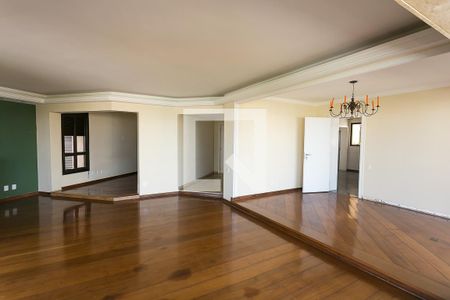 Sala 1 de apartamento à venda com 3 quartos, 242m² em Vila Suzana, São Paulo