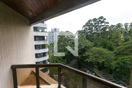 Apartamento à venda com 242m², 3 quartos e 4 vagasvista