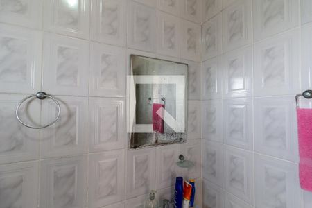 Apartamento para alugar com 305m², 3 quartos e 1 vagaDetalhe do banheiro social 2