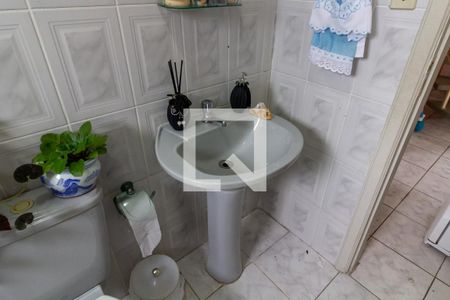 Apartamento para alugar com 305m², 3 quartos e 1 vagaDetalhe do banheiro social