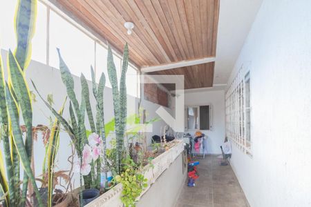 Sala 2 -Vista de casa à venda com 7 quartos, 300m² em Mathias Velho, Canoas