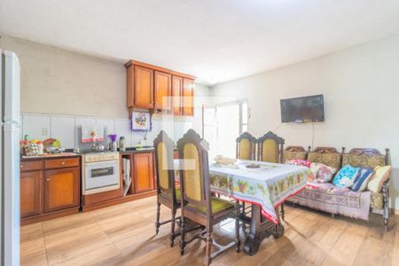 Sala/Cozinha de casa à venda com 7 quartos, 300m² em Mathias Velho, Canoas