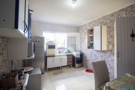 Casa à venda com 130m², 3 quartos e 2 vagasCozinha