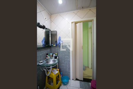 Casa à venda com 130m², 3 quartos e 2 vagasBanheiro