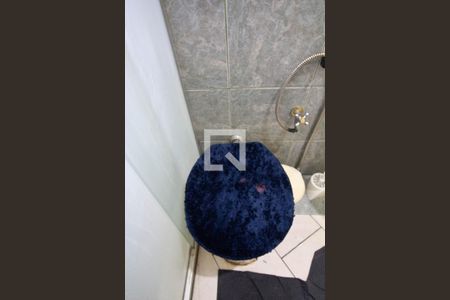 Casa à venda com 130m², 3 quartos e 2 vagasBanheiro