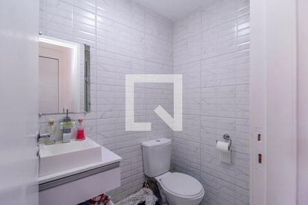 Casa de condomínio à venda com 170m², 3 quartos e 2 vagas Casa de condomínio à venda com 170m², 3 quartos e 2 vagasBanheiro da Suíte 3