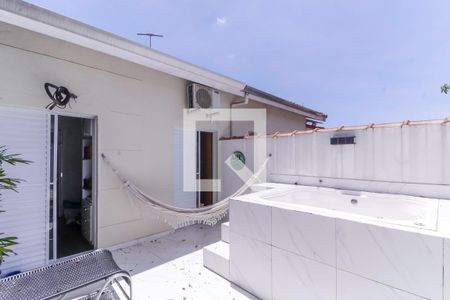 Casa de condomínio à venda com 170m², 3 quartos e 2 vagas Casa de condomínio à venda com 170m², 3 quartos e 2 vagasSpa