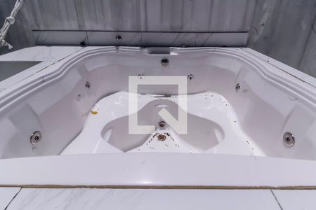 Casa de condomínio à venda com 170m², 3 quartos e 2 vagas Casa de condomínio à venda com 170m², 3 quartos e 2 vagasSpa